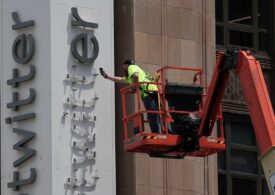 Elon Musk reveals why he's rebranding Twitter to X - as police disrupt company's sign removal